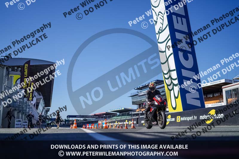France;Le Mans;event digital images;motorbikes;no limits;peter wileman photography;trackday;trackday digital images
